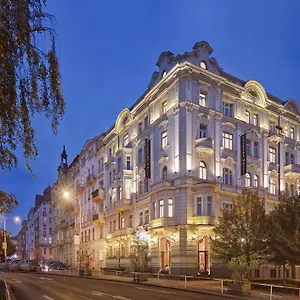 Mamaison Riverside 5* Praga