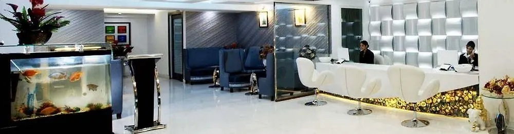Hotel Turquoise Chandīgarh 4*,  Indie