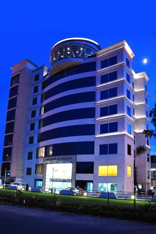 Hotel Turquoise Chandīgarh 4*,